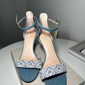 BP Denim Blue Patterned Sandals Casual Chic Slip-On Sandals | Cute Summer Shoes